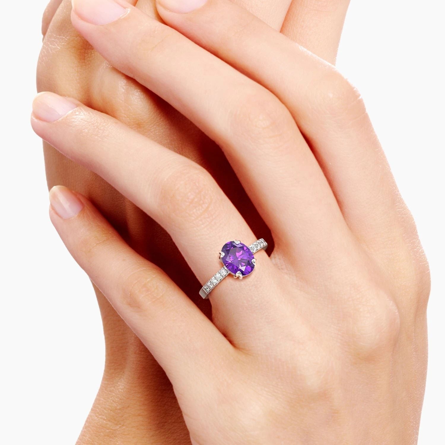 Oval Shape Amethyst RIng - Irosk Australia