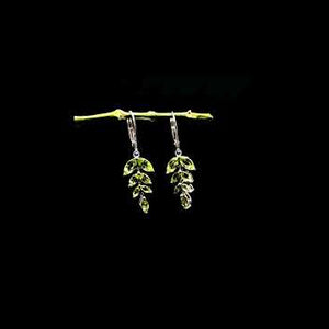 Video showcasing the Marquise Peridot Leaf Design August Birthstone Earrings